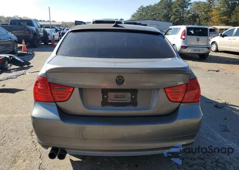 2011 BMW 328 Xi z USA, uszkodzony, nr VIN WBAPK7C54BA820620